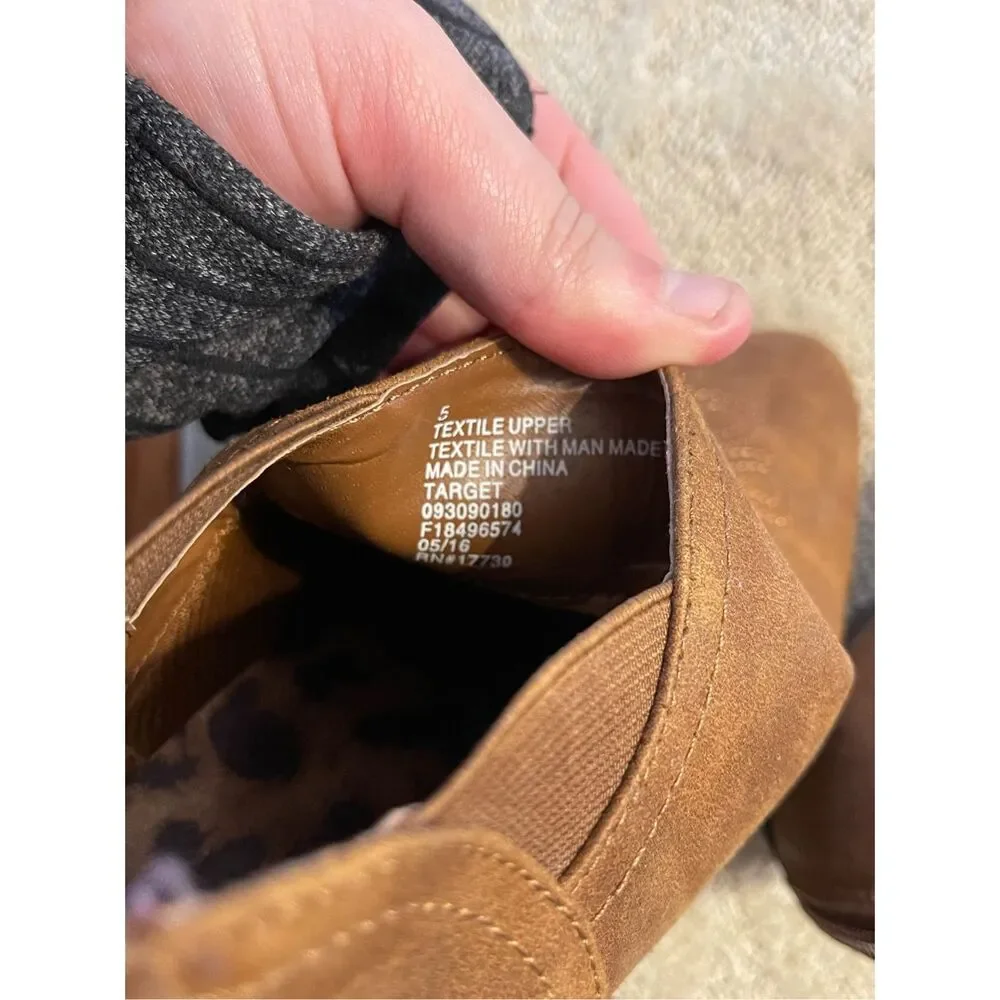 Cat and Jack Target Brown Ankle Booties Girls Size 5 Women’s Size 7